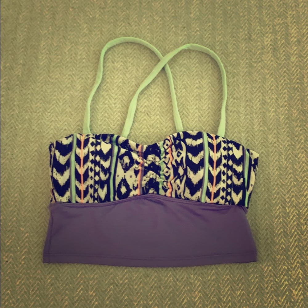 Cute Gently Worn Crop Style Sports Bra